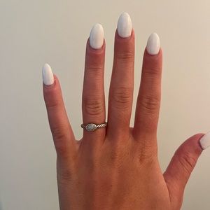 David Yurman Women’s Cable Collectibles Oval Ring with Diamonds